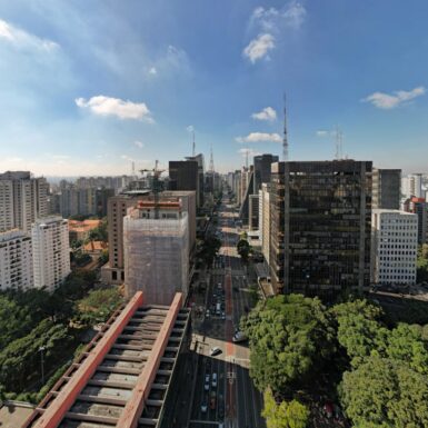 Infraestrutura que mantém as cidades em movimento